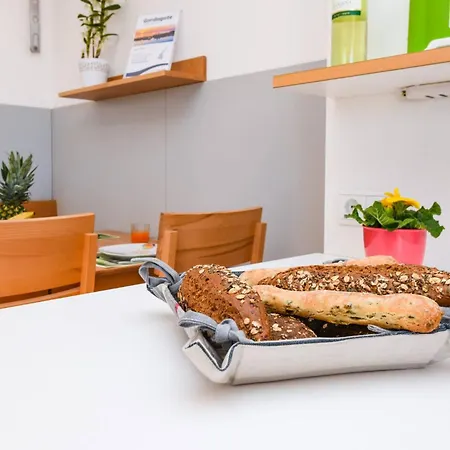 La Portella - Gardagate Apartman