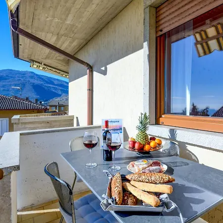 La Portella - Gardagate Apartman